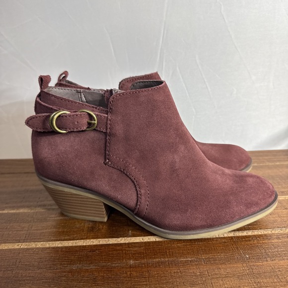 White Mountain Shoes - White Mountain Women's Sadie‎ Bootie Burgundy Suede size 8M